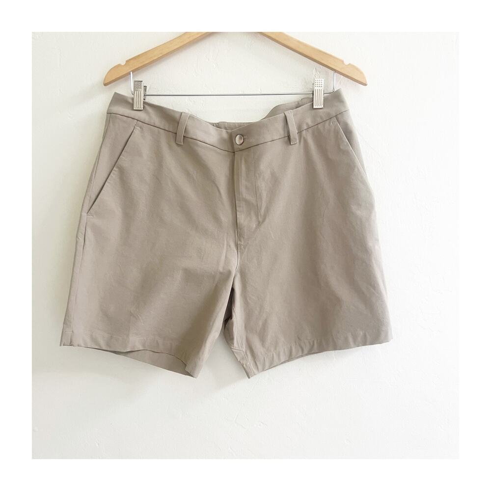Lululemon 7” Commission Shorts Men's Size 34 Torino Sand Flat Front Pocket NWOT